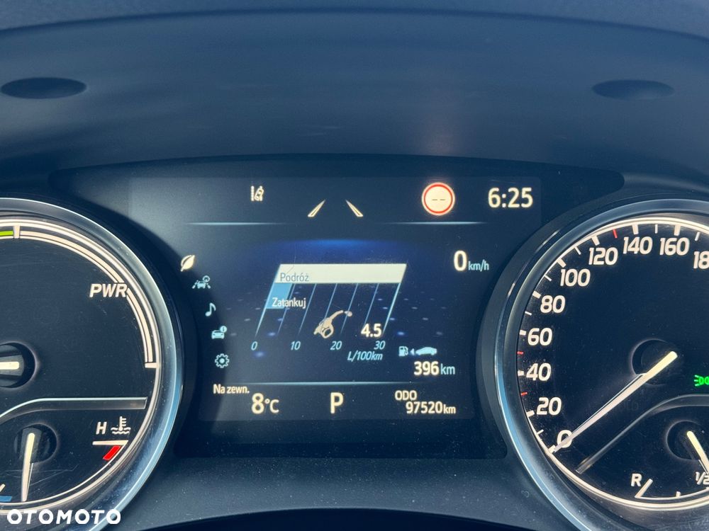 Toyota Camry 2.5 Hybrid Comfort CVT - 17