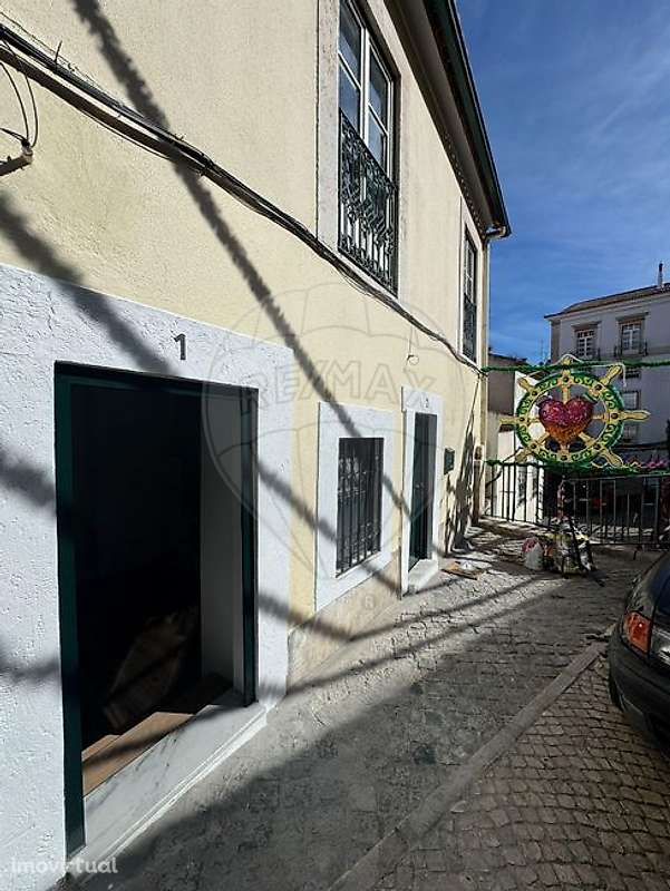 Apartamento T0 para arrendamento - Grande imagem: 2/11