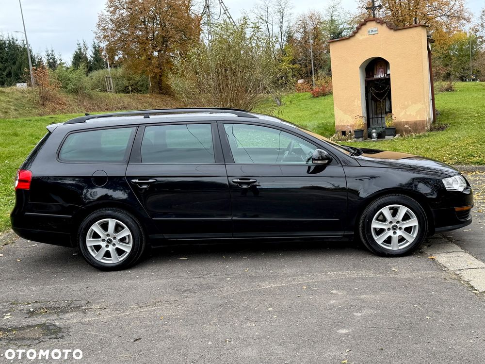 Volkswagen Passat - 8