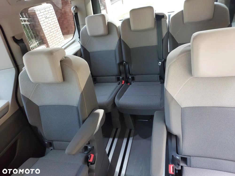 Volkswagen Multivan 2.0 TDI L2 Family DSG - 13