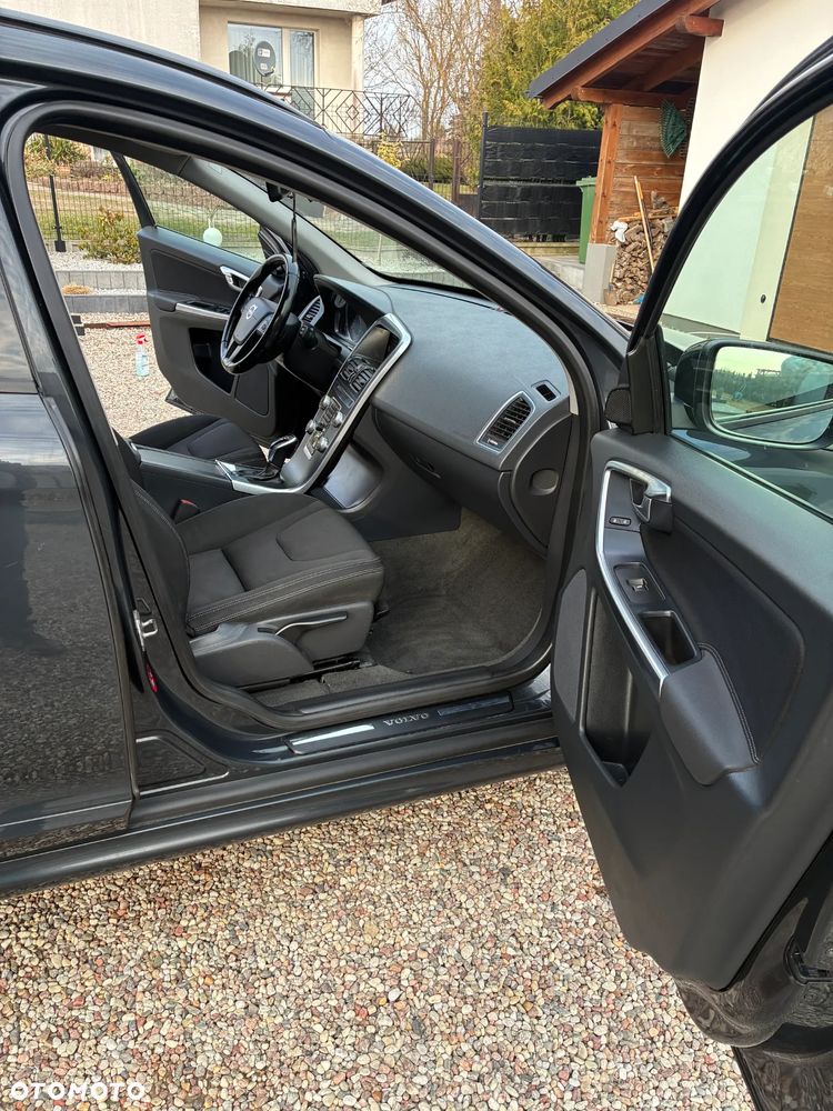 Volvo XC 60 D4 Drive-E Kinetic - 13