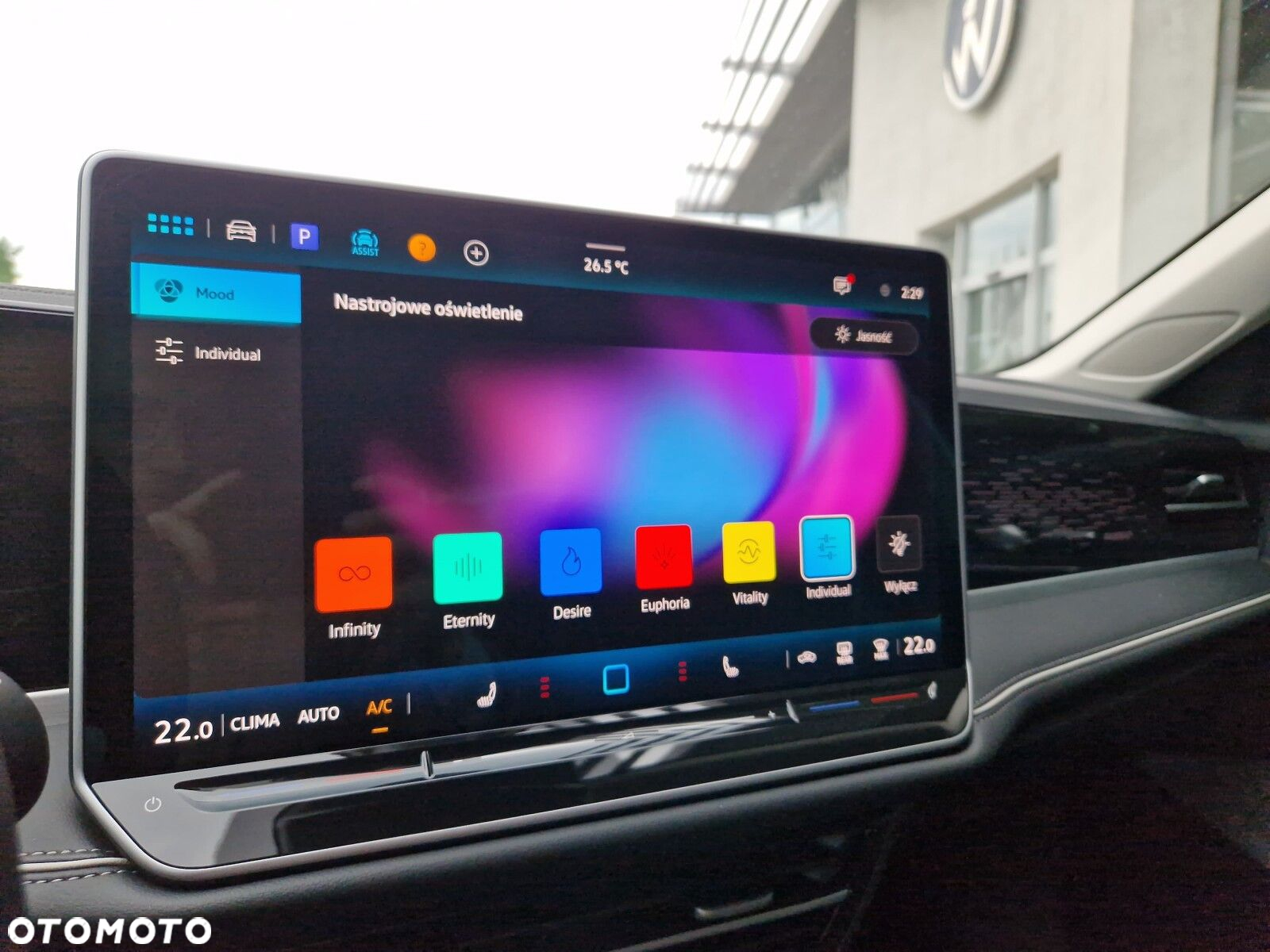 Volkswagen Passat 2.0 TDI SCR Elegance DSG - 15