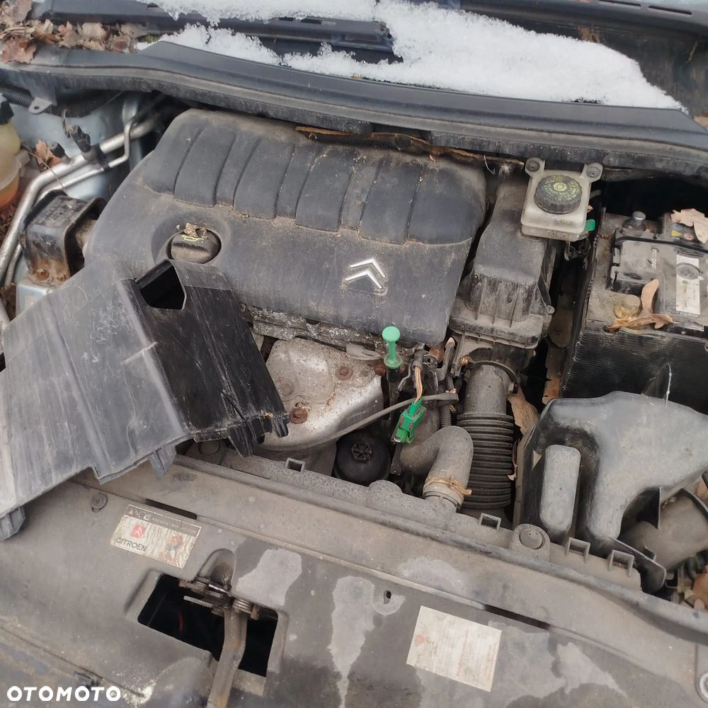 Citroen C4 na części . - 4