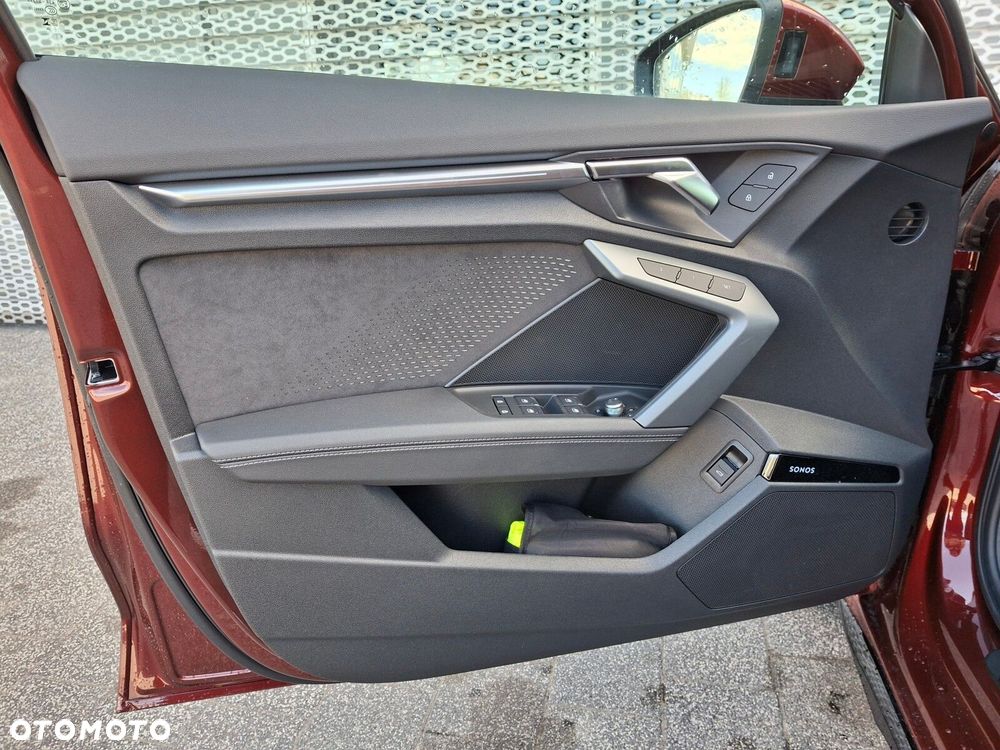 Audi S3 Limousine - 8