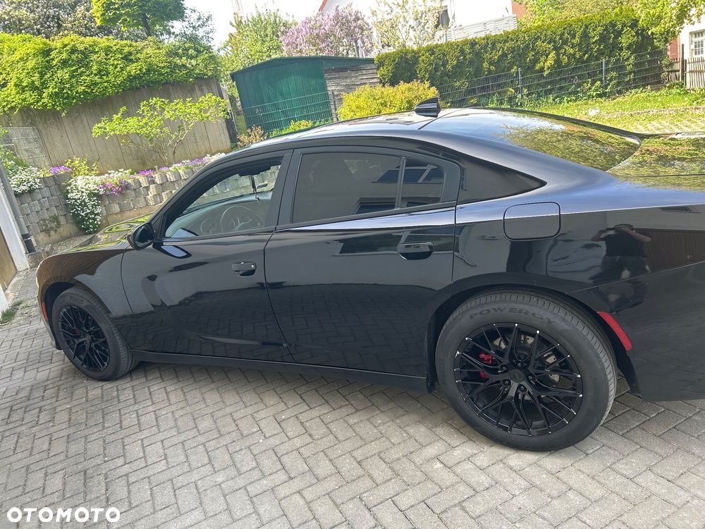 Dodge Charger - 9