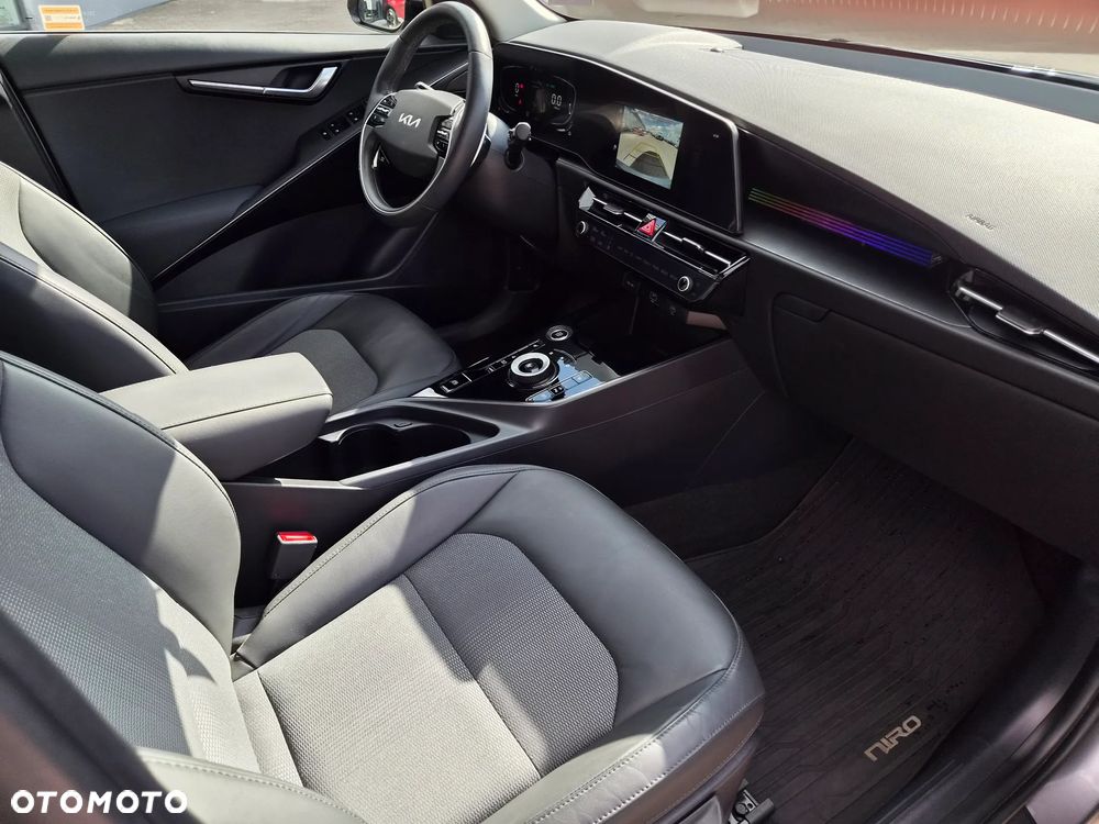 Kia Niro 1.6 GDI Hybrid L - 33