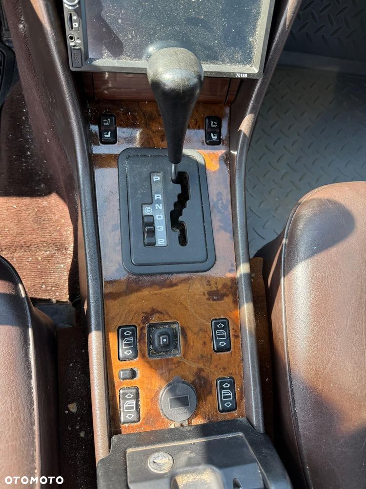 Mercedes-Benz W124 (1984-1993) - 24