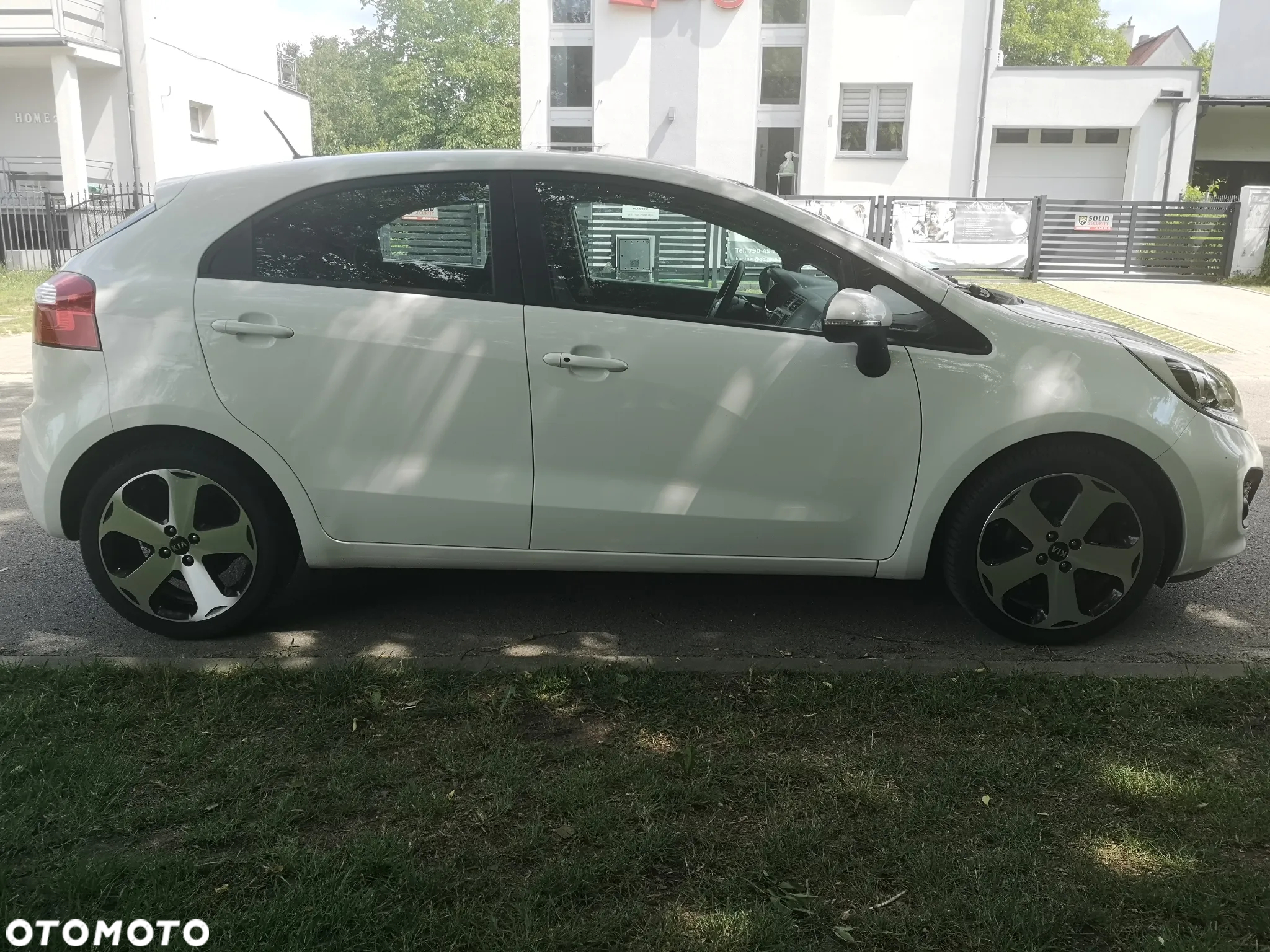 Kia Rio - 8