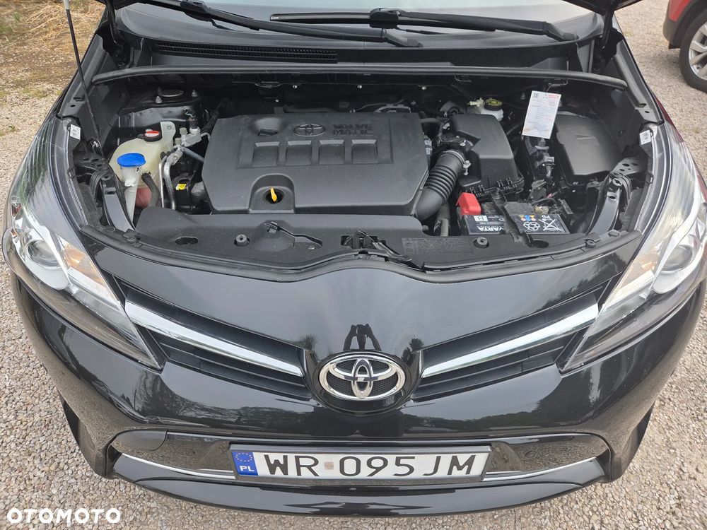 Toyota Verso 1.8 Premium - 4