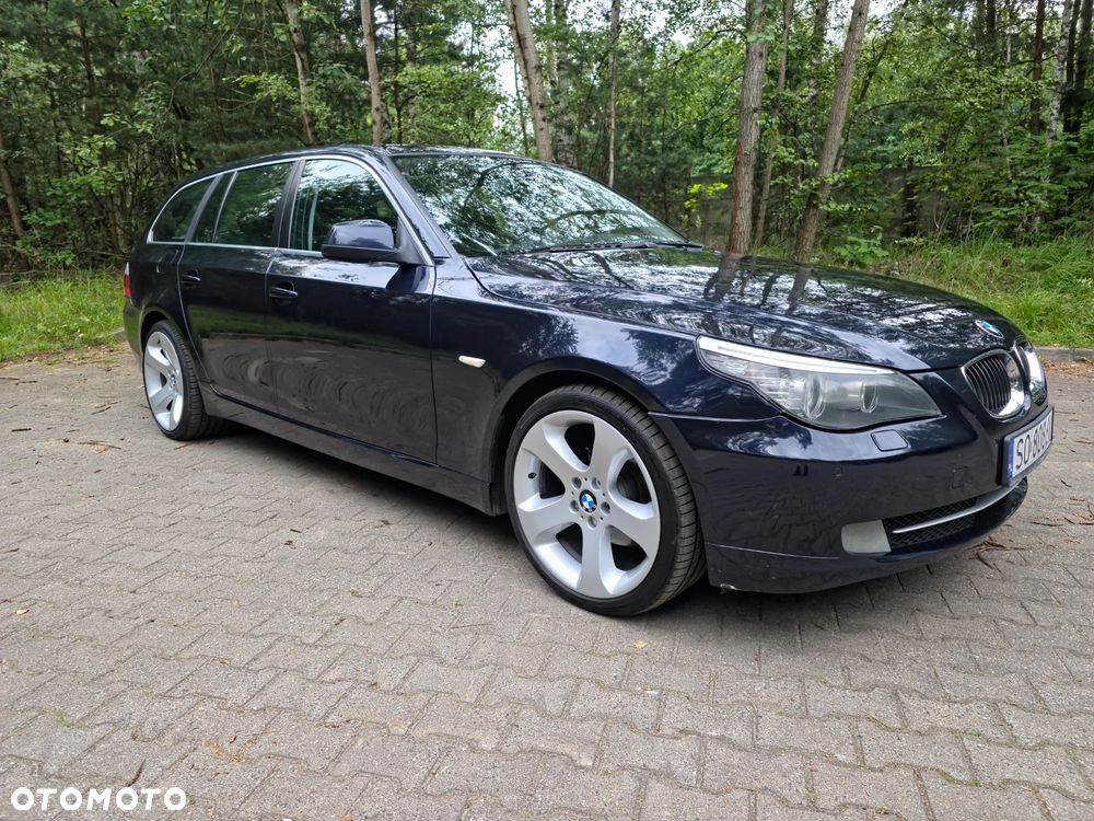 BMW Seria 5 525d Edition Sport - 9