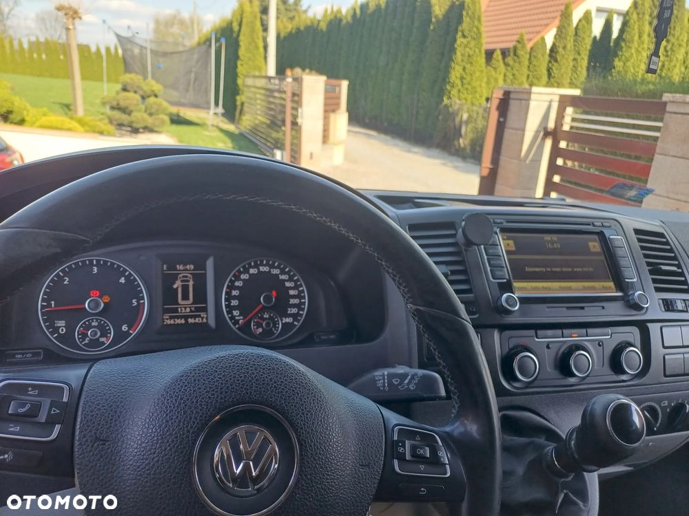 Volkswagen Transporter - 8