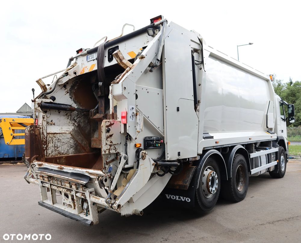 Volvo FM 330 - 8