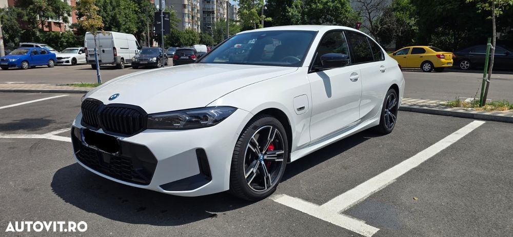 BMW Seria 3 330e xDrive AT PHEV - 1