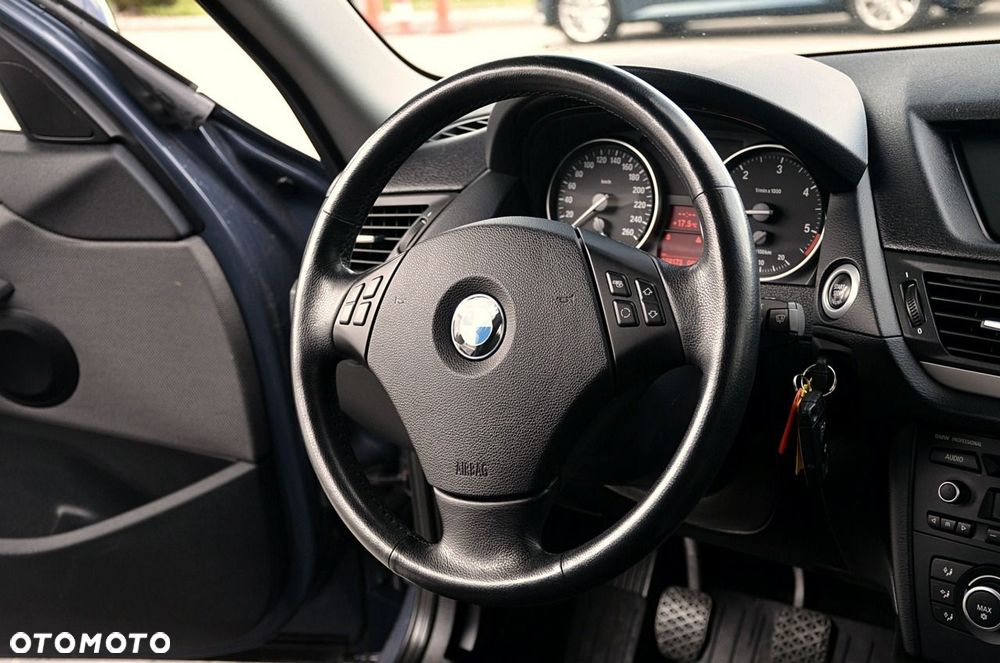BMW X1 - 18