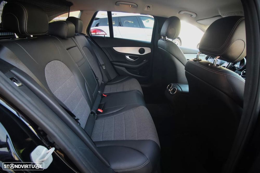 Mercedes-Benz C 200 - 32