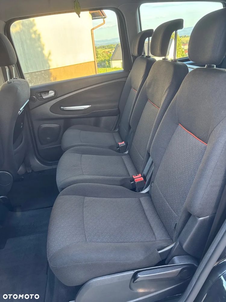 Ford Galaxy 2.0 TDCi Trend - 11