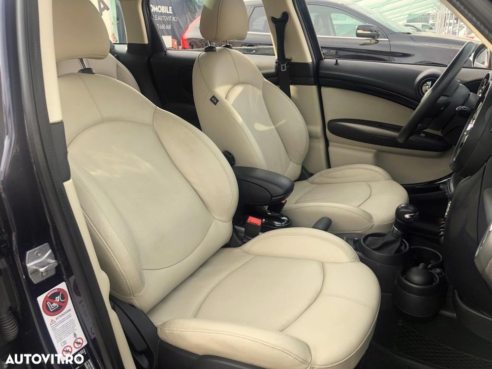 Mini Countryman - 12