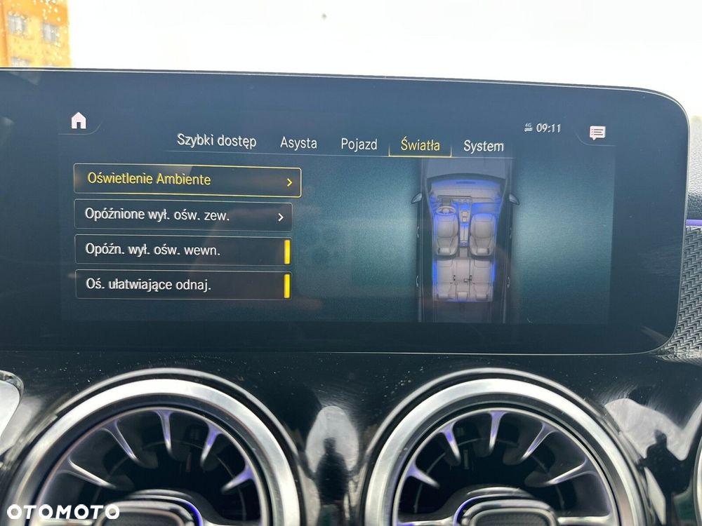 Mercedes-Benz GLB - 22