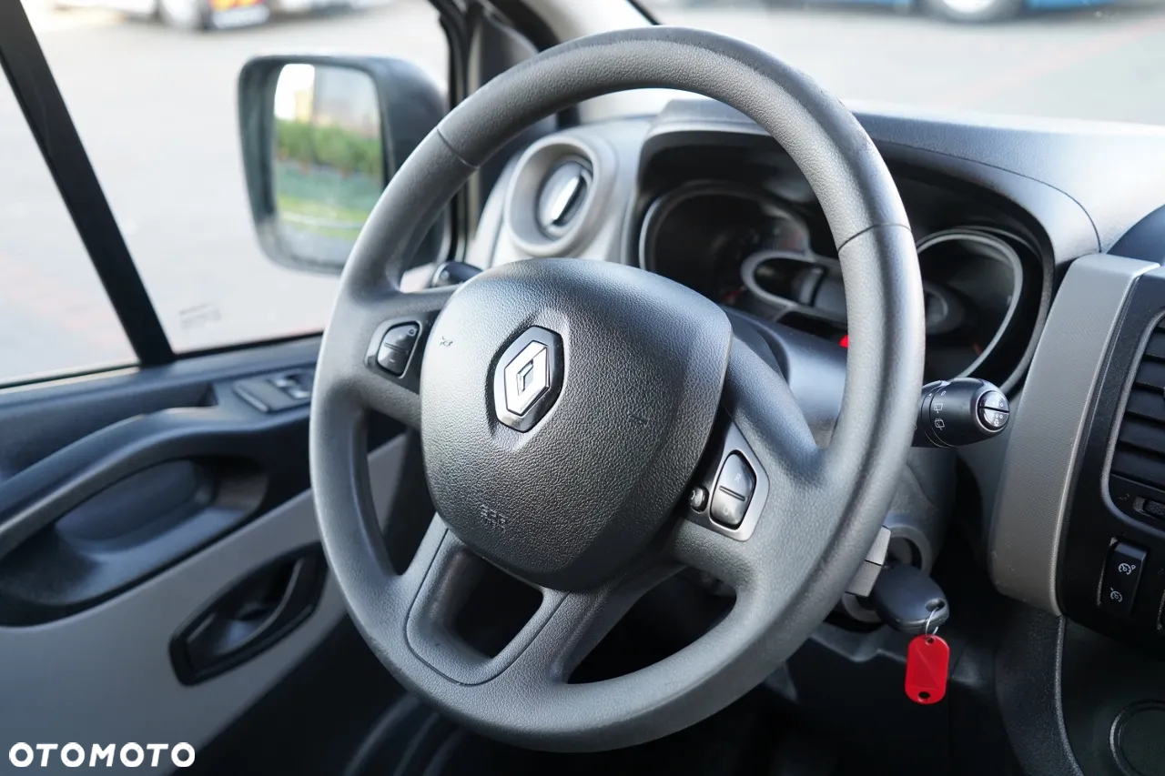 Renault TRAFIC 125 DCI  / BUS / 9 MIEJSC / 2017 ROK / POLSKI SALON / SERWISOWANY - 25