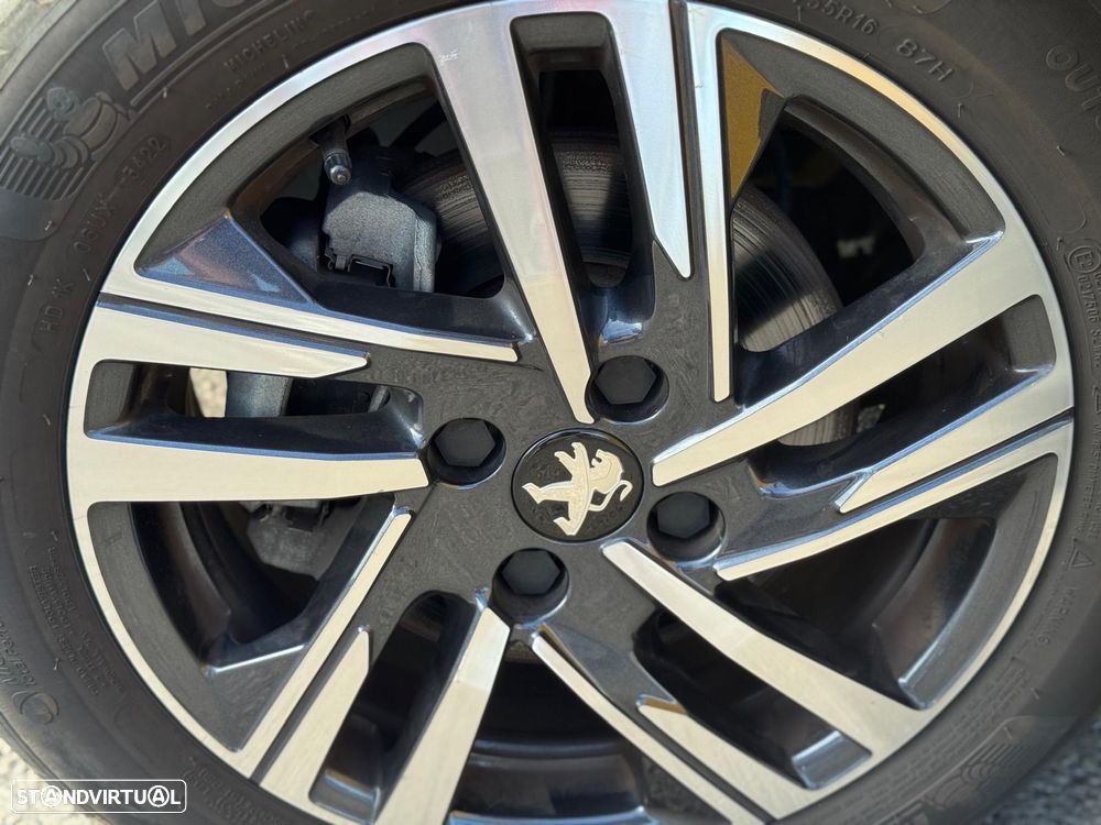 Peugeot 208 PureTech 100 Allure Pack - 14
