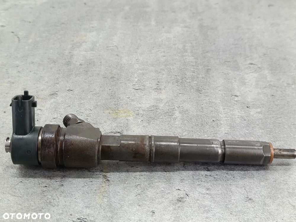 WTRYSKIWACZ OPEL INSIGNIA A 0445110327 BOSCH 2.0 CDTI - 4