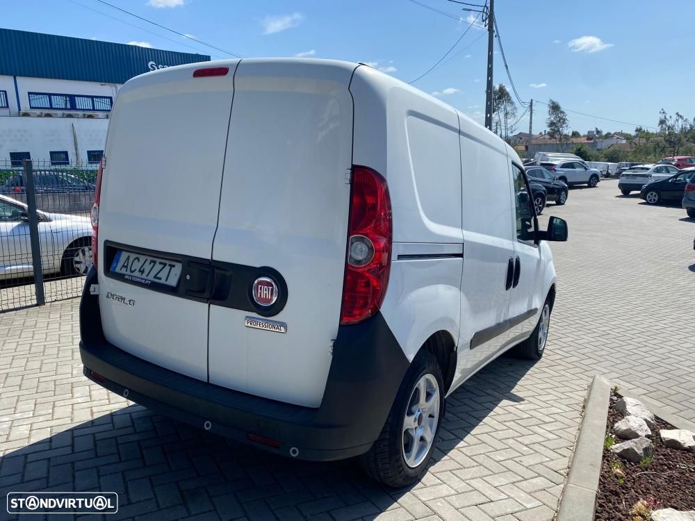Fiat Doblo Outro - 3