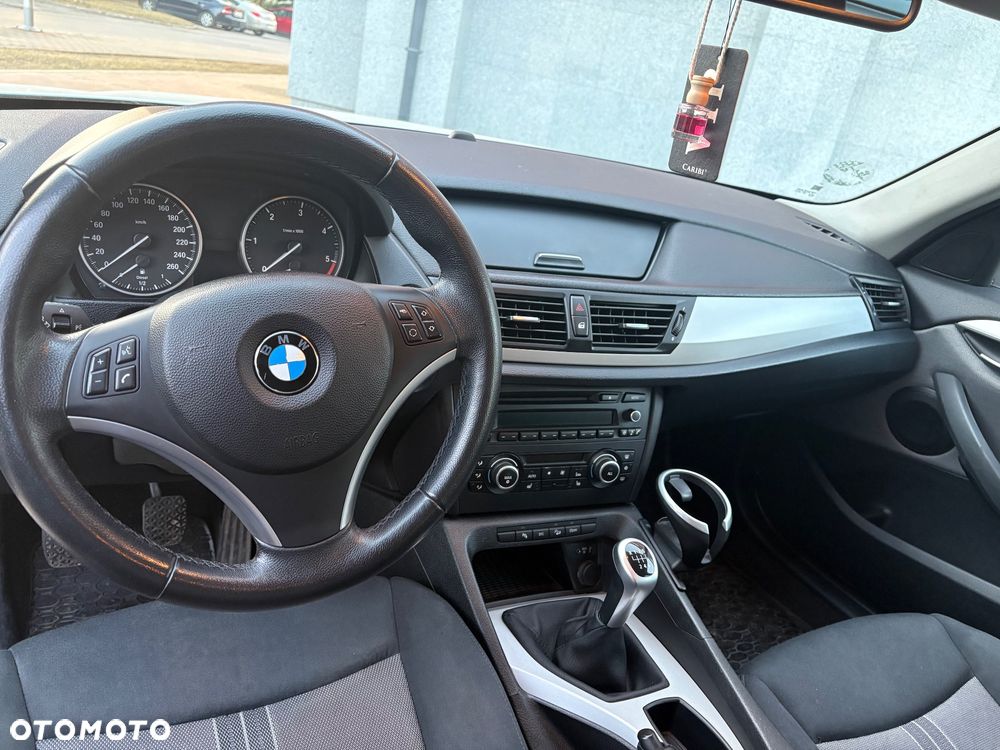 BMW X1 xDrive18d - 3
