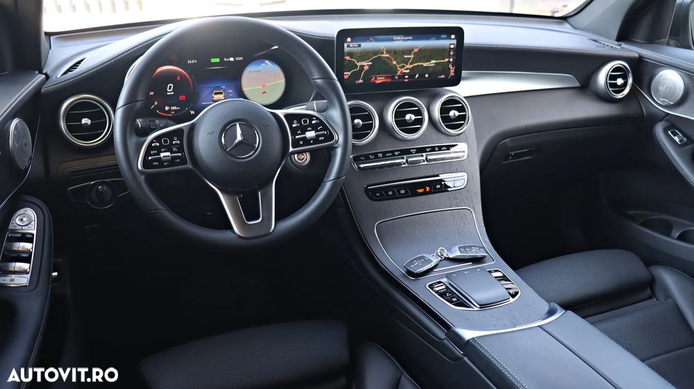 Mercedes-Benz GLC 300 e 4MATIC - 18