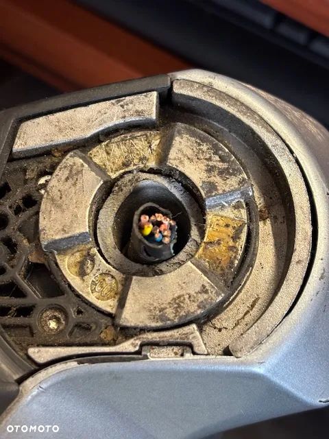 LUSTERKO PRAWE AUDI A4 B8 - 5