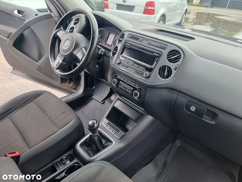 Volkswagen Tiguan 1.4 TSI Perfectline - 13