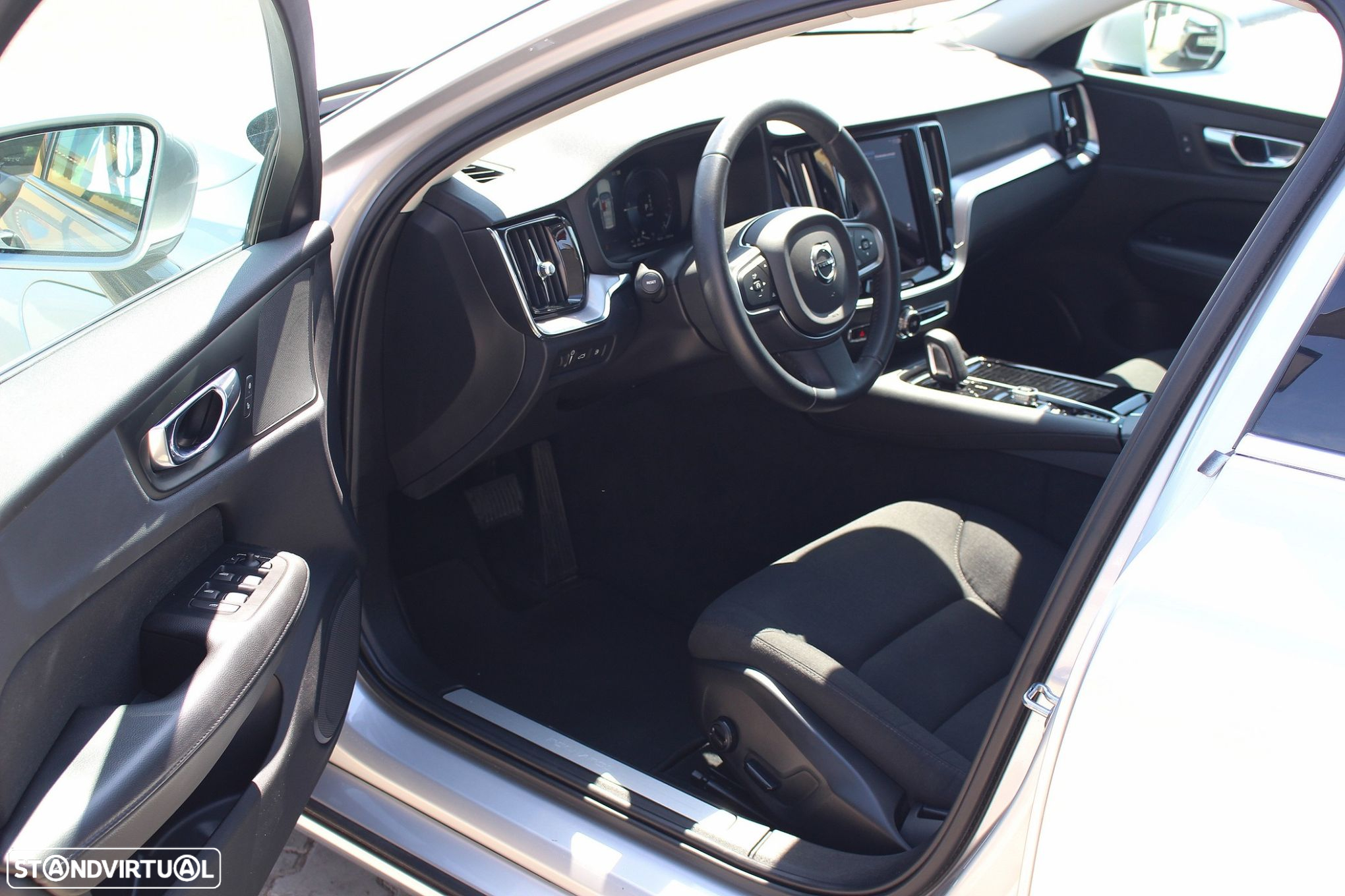 Volvo V60 2.0 T6 AWD TE Inscription Expression - 22
