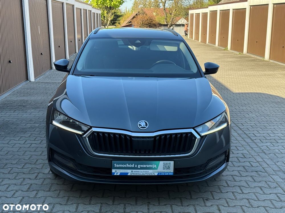Skoda Octavia 2.0 TDI SCR Ambition DSG - 32