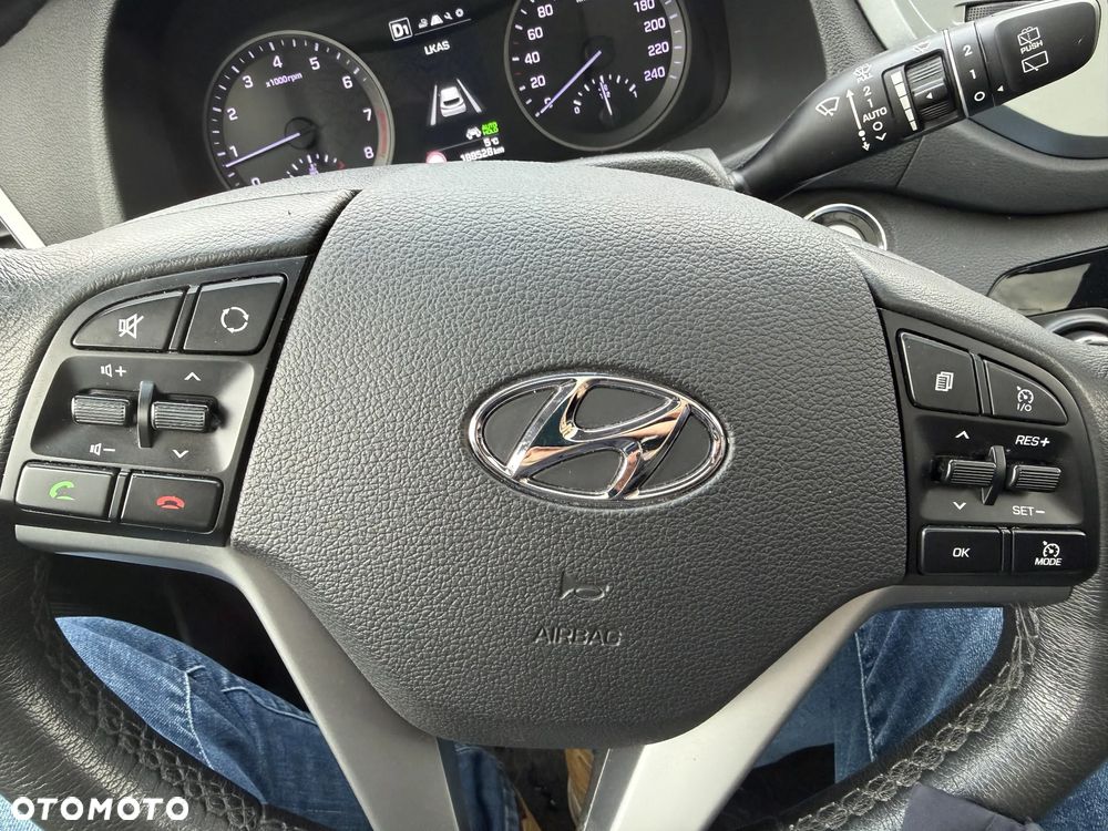 Hyundai Tucson - 12