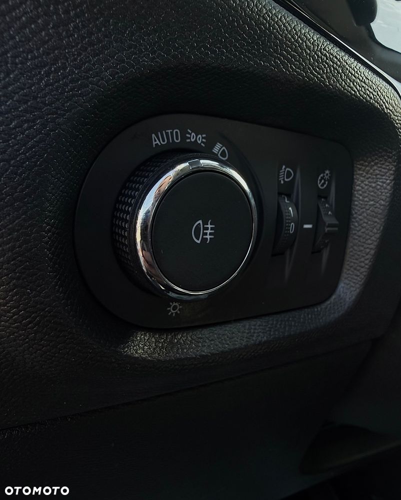 Opel Corsa 1.2 Edition S&S - 15