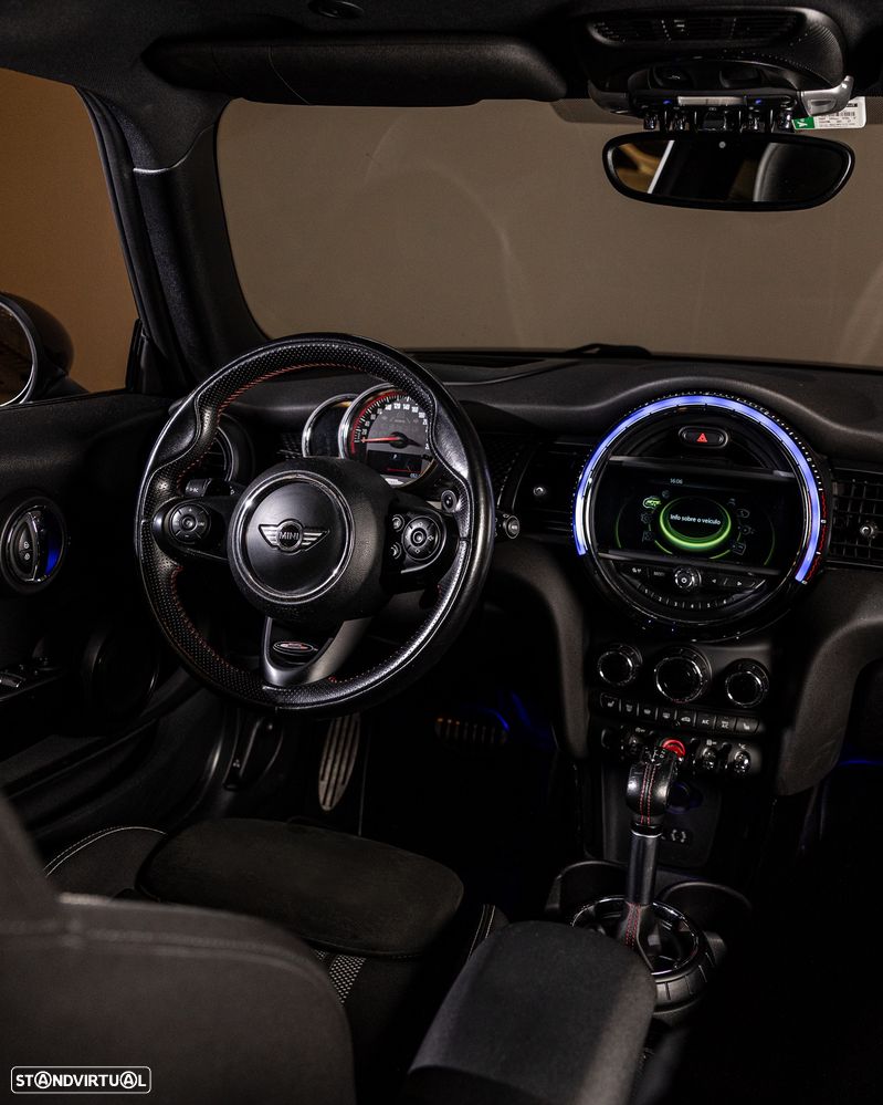 MINI 3 Portas John Cooper Works Auto Desportiva - 11