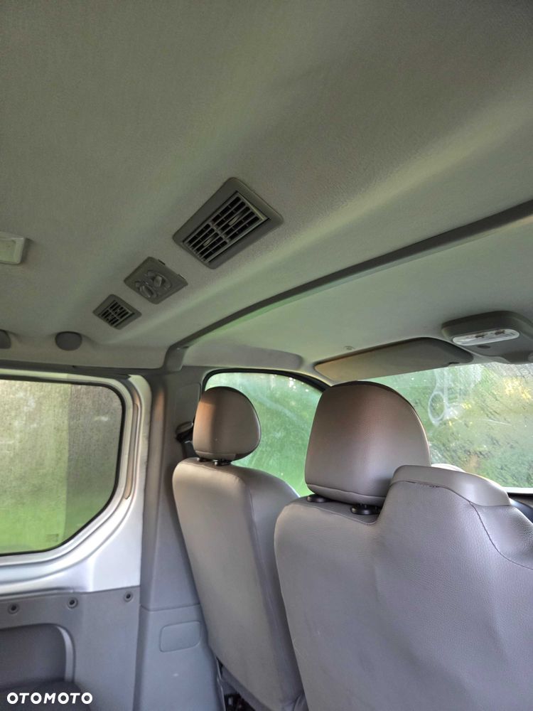 Opel Vivaro - 7