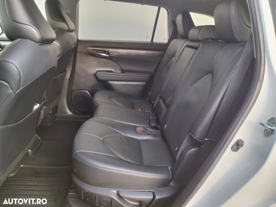 Toyota Highlander - 23
