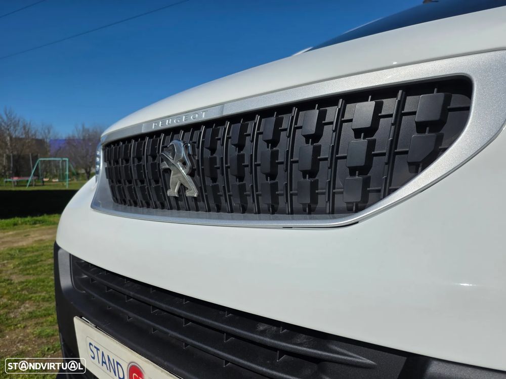 Peugeot Expert HDI L2H1 - 12