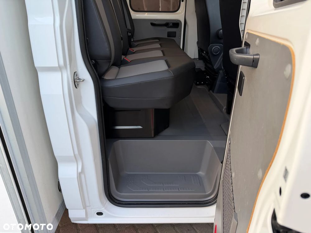 Volkswagen Crafter Doka Brygadówka HDS - 26