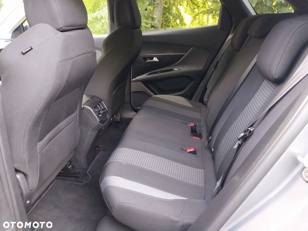 Peugeot 3008 - 12