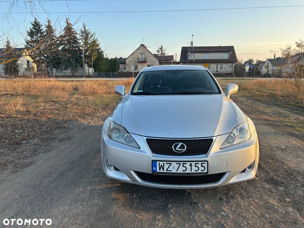 Lexus IS 250 Luxury Line - 3
