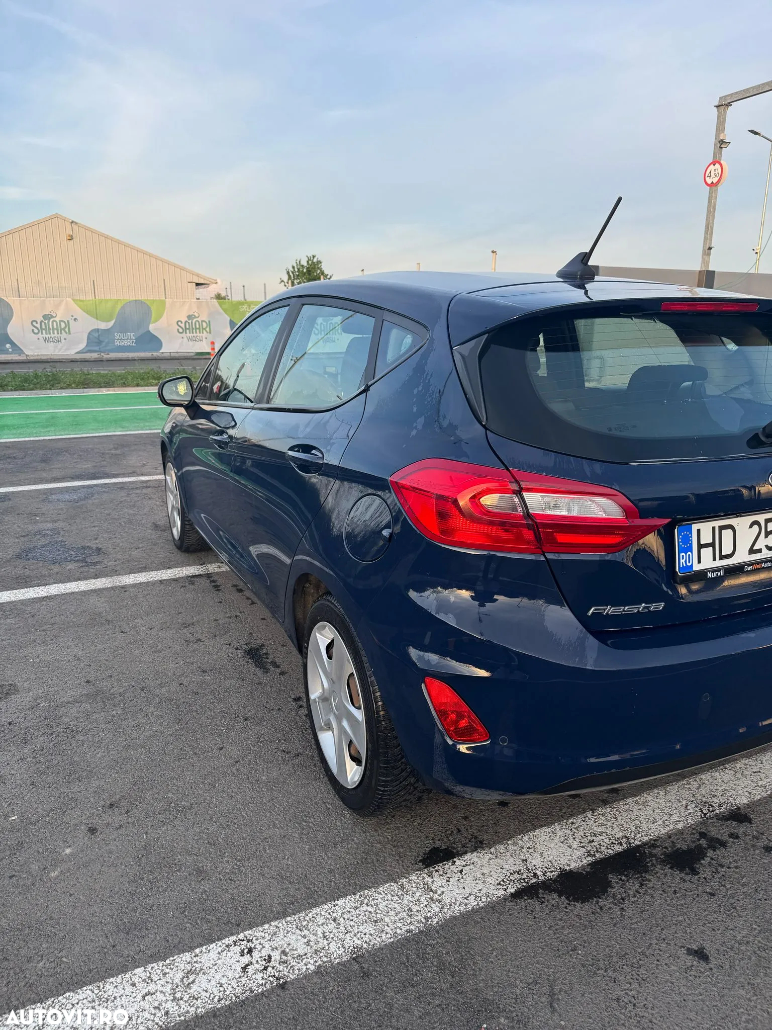 Ford Fiesta - 15