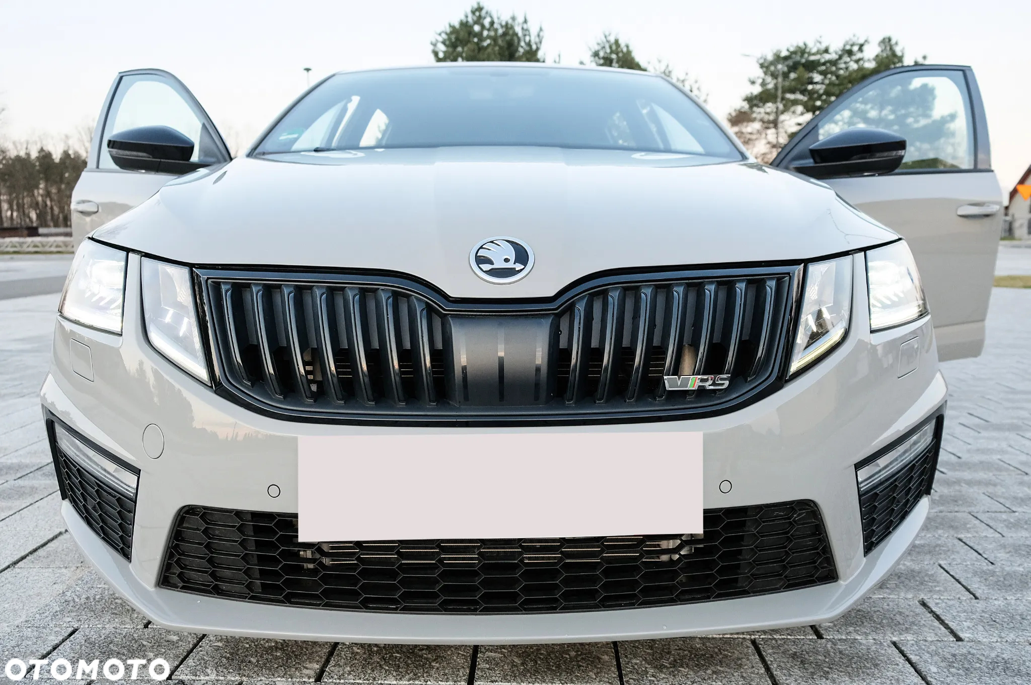 Skoda Octavia Combi 2.0 TSI RS 230 - 2