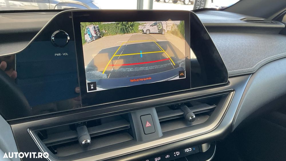 Lexus UX 250h Business Edition - 26