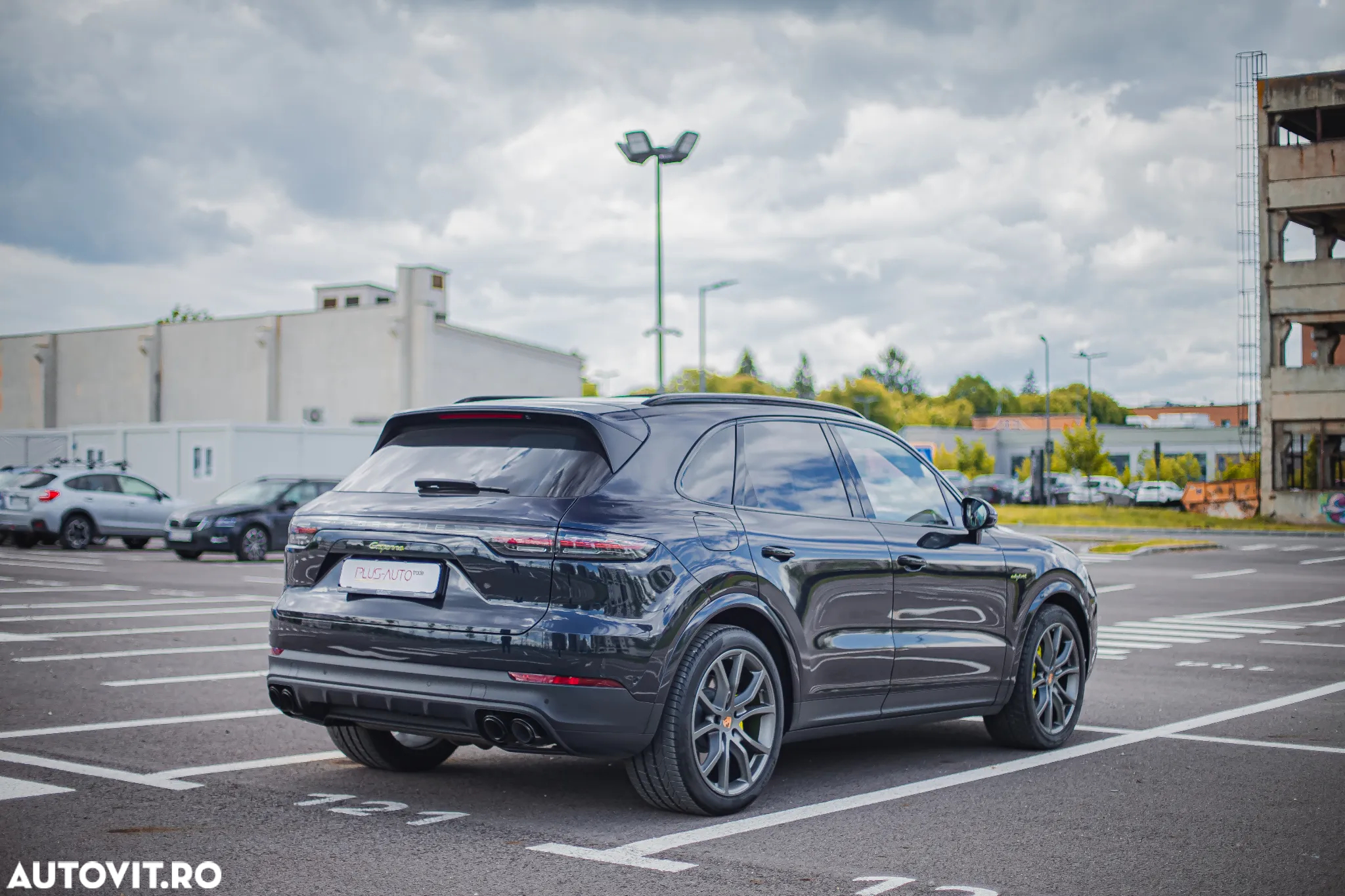 Porsche Cayenne E-Hybrid Tiptronic S Platinum Edition - 5