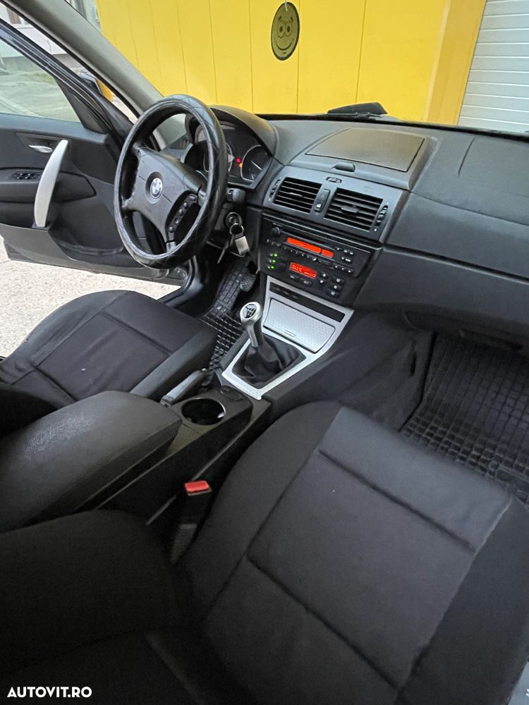 BMW X3 2.0d - 8