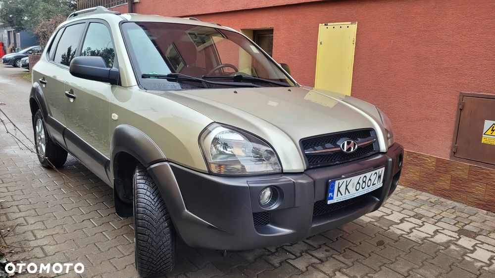 Hyundai Tucson 2.0 Comfort 2WD - 4