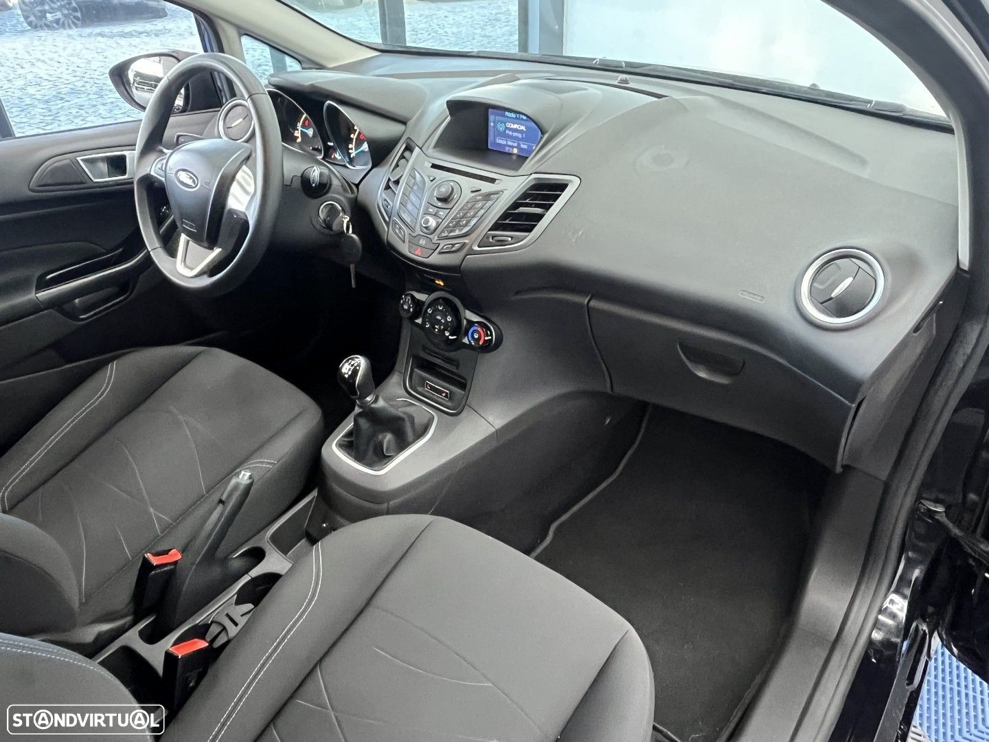 Ford Fiesta 1.5 TDCi Trend - 12