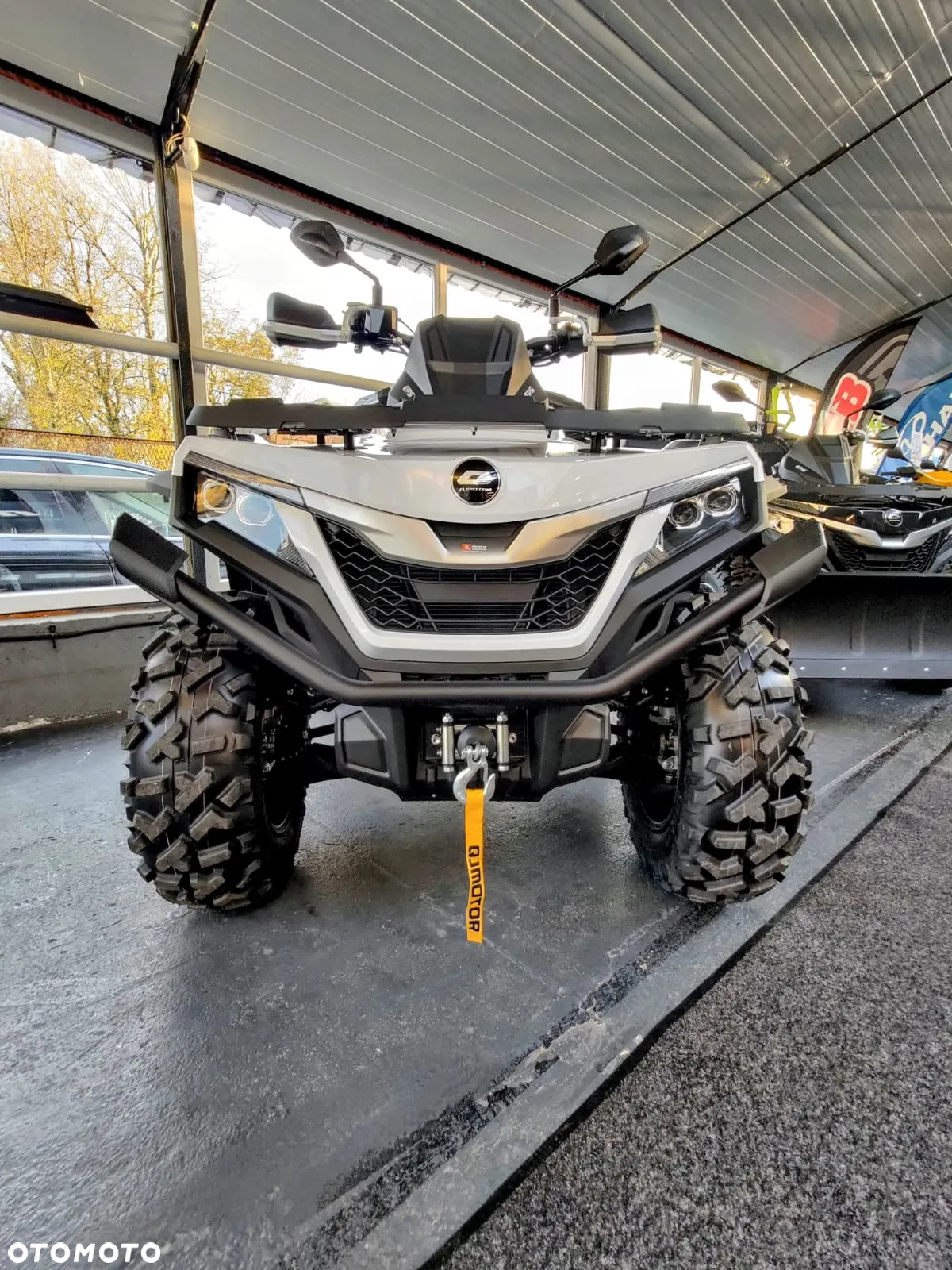 QJMOTOR SFA 1000 - 17