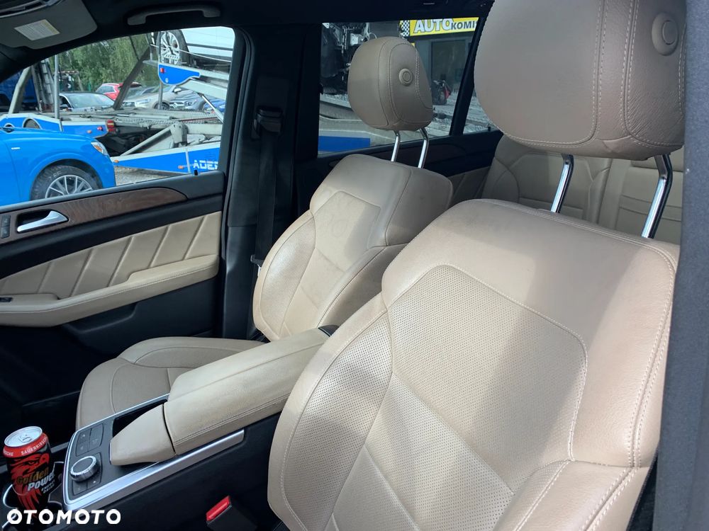 Mercedes-Benz GL 350 BlueTec 4-Matic - 21